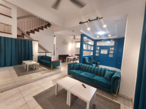 Solok Burma Vacation Home @ Gurney Penang